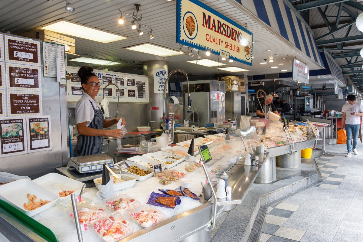 Doncaster Market & Lakeside Village Outlet Shopping